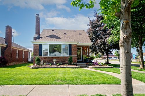 13185 Sycamore St, Southgate, MI, 48195-1337 | Card Image