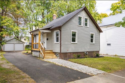 202 Pennsylvania Ave, Rochester, NY, 14609-6047 | Card Image