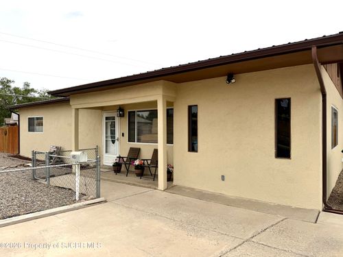 2501 E 23rd Street, Farmington, NM, 87401 | Card Image