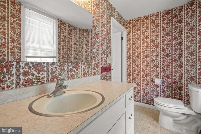332 W High St, House other with 4 bedrooms, 2 bathrooms and null parking in MANHEIM PA | Image 16