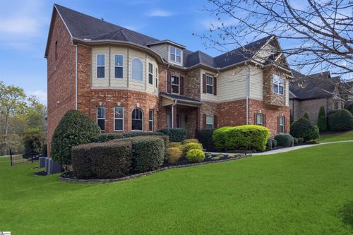230 Tuxedo Lane, Greer, SC, 92651 | Card Image