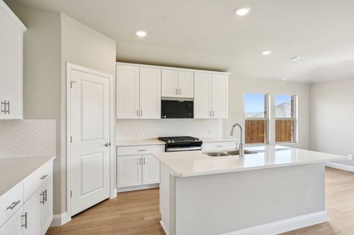 2108 Rannoch St, Sherman, TX, 75092-1211 | Card Image