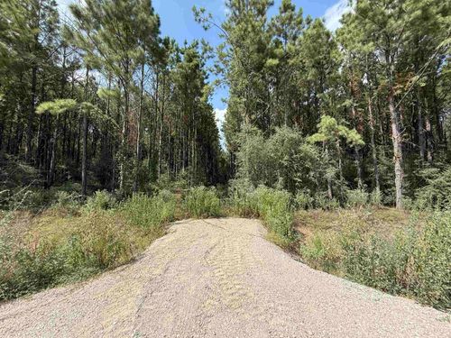 5700 Black Cat Rd, Sour Lake, TX, 77659 | Card Image
