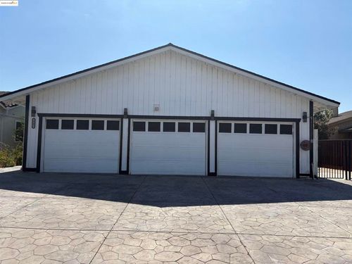 1205 Beach Ct, Discovery Bay, CA, 94505-9434 | Card Image