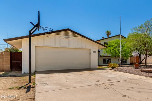 5545 N 41st Dr, Phoenix, AZ, 85019-2016 | Card Image