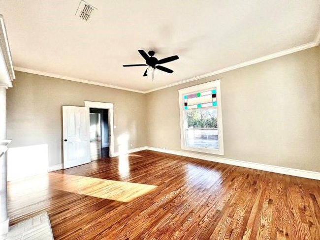 208 Daingerfield St, House other with 3 bedrooms, 2 bathrooms and null parking in Naples TX | Image 5