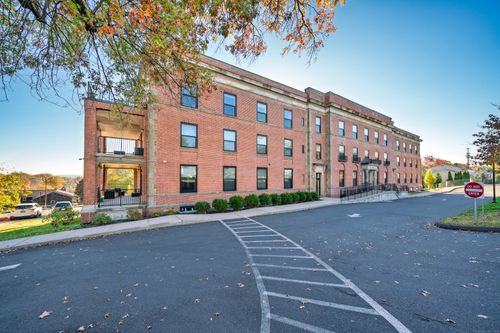 304-170 Ridge Rd, Wethersfield, CT, 06109-1044 | Card Image