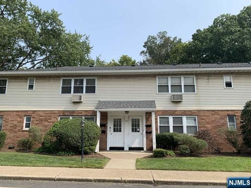 26 Lakeview Ave, Leonia, NJ, 07605-2108 | Card Image