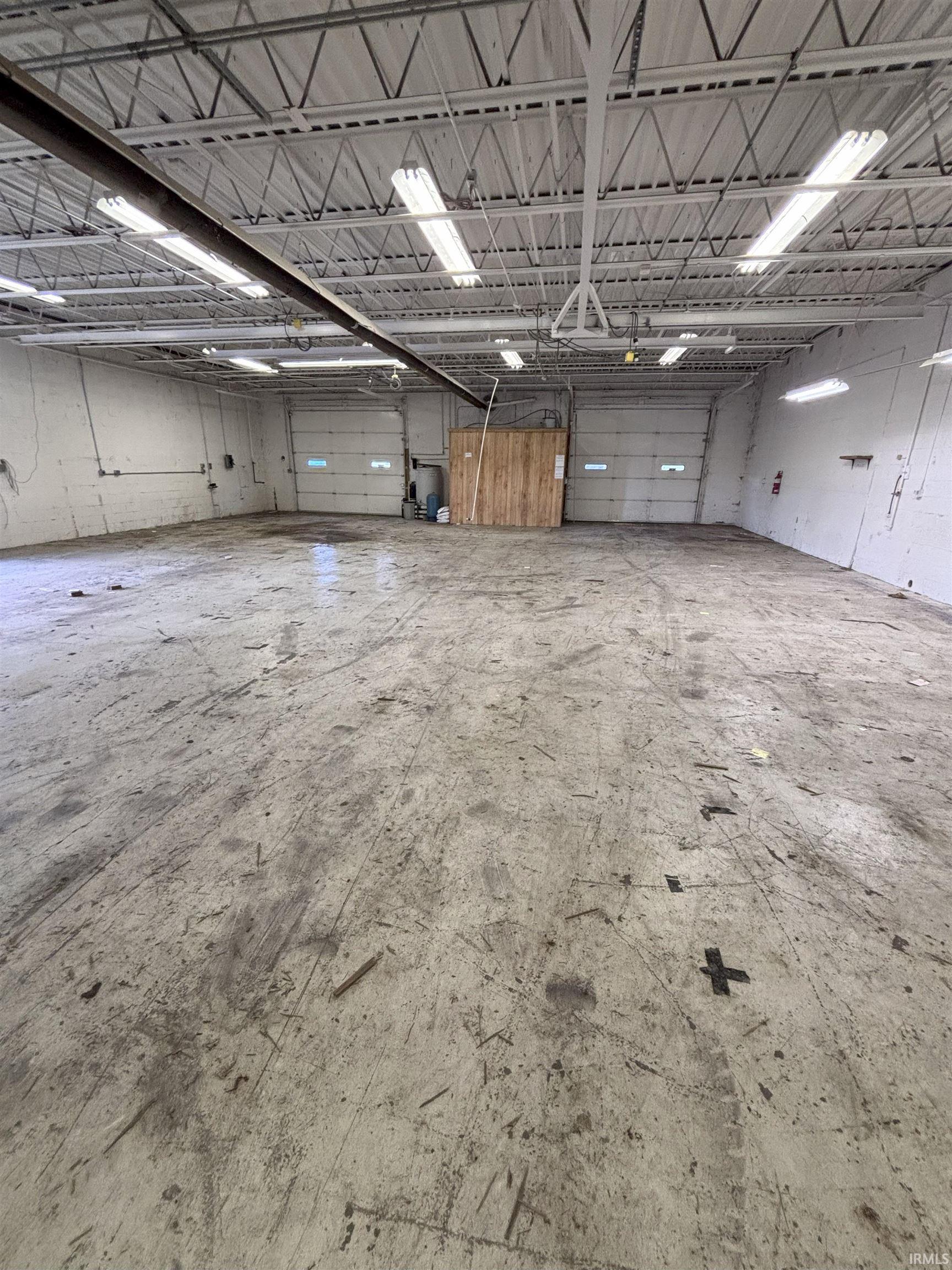 Commercial Lease in Elkhart 3