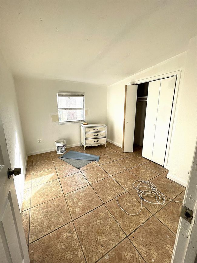 821 Rickey Jackson Blvd, House other with 5 bedrooms, 2 bathrooms and null parking in Pahokee FL | Image 13