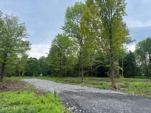 L.37.3 Corbin Hill Rd, Sprakers, NY, 12166 | Card Image