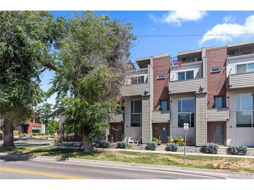 3295 W 17th Ave, Denver, CO, 80204-1655 | Card Image