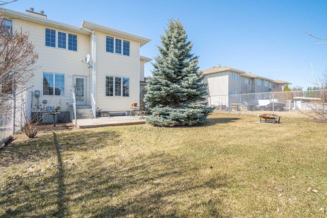 5 - 4501 39 Street, Home with 3 bedrooms, 2 bathrooms and 3 parking in Lloydminster SK | Image 7