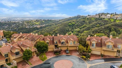 9 Mayflower Ln, San Carlos, CA, 94070 | Card Image