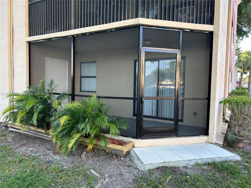 101-3410 Foxcroft Rd, Miramar, FL, 33025-4153 | Card Image