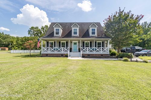 74 S Hummingbird Ln, Rocky Point, NC, 28457-7928 | Card Image