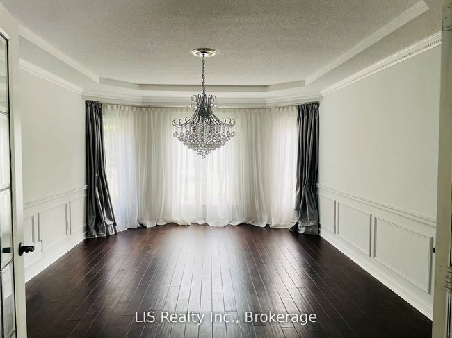 109 Treegrove Cir, House other with 5 bedrooms, 6 bathrooms and 5 parking in Aurora ON | Image 10
