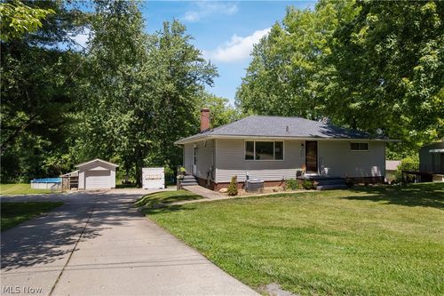 3991 Park Ave, Rootstown, OH, 44272-9631 | Card Image