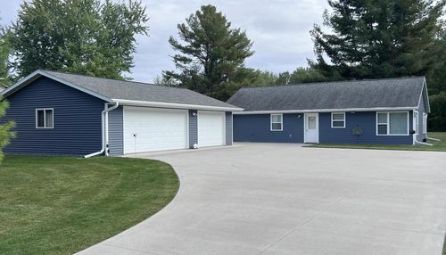 13272 Parkway Road, BRAZEAU, WI, 54161 | Card Image