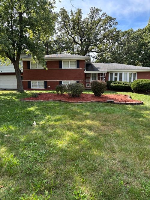 2716 Chariot Ln, Olympia Fields, IL, 60461-1515 | Card Image