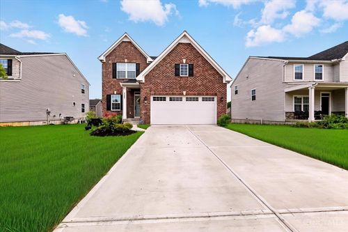 1590 Clearbrook Ln, Amelia, OH, 45102-1178 | Card Image