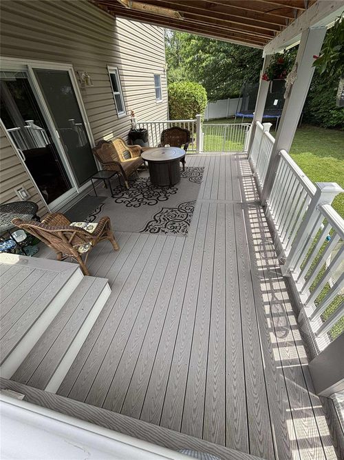 3007 E Main St, Cortlandt Mnr, NY, 10567-2689 | Card Image