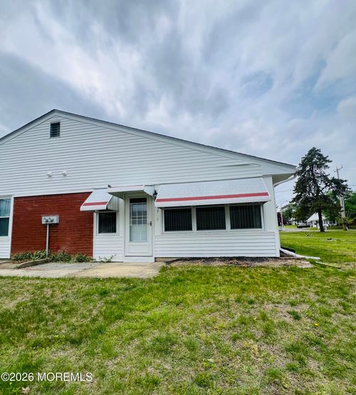 c-106 Hope Rd, Whiting, NJ, 08759 | Card Image