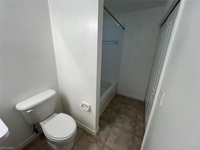 APT-615 - 8550 Kingbird Loop, Condo with 2 bedrooms, 2 bathrooms and 1 parking in ESTERO FL | Image 29