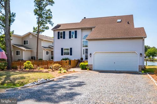 9 Harborview Dr, OCEAN PINES, MD, 21811-1521 | Card Image