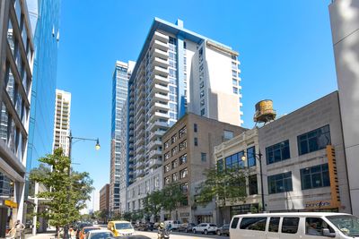 1512 - 1305 S Michigan Avenue, Condo with 2 bedrooms, 2 bathrooms and 1 parking in Chicago IL | Image 1