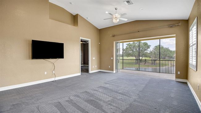 Living Room | Image 7