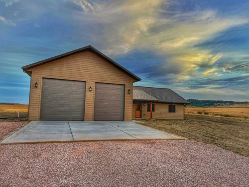 19 High Brow Lane, Moorcroft, WY, 82721 | Card Image