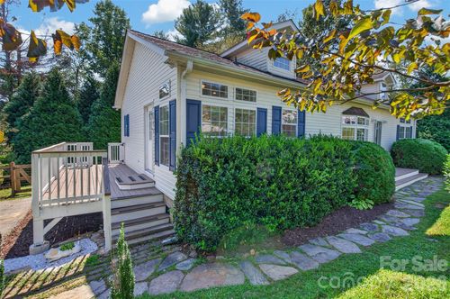 6 Enochs Way, Fletcher, NC, 28732-5401 | Card Image