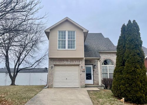 812 Statesman Way, Lexington, KY, 40505-4079 | Card Image