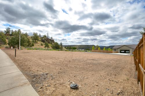 lot-11-2178 Ne Kokanee Way, Prineville, OR, 97754-1041 | Card Image