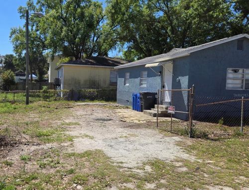 3723 N 56th St, TAMPA, FL, 33619-1427 | Card Image