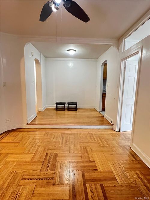apt-b3-8009 35th Ave, Jackson Heights, NY, 11372-4940 | Card Image