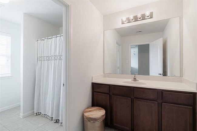 Bathroom #2 | Image 21