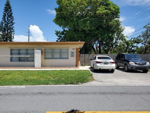 815-815 Nw 16th St, Fort Lauderdale, FL, 33311-5544 | Card Image