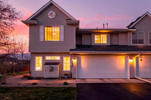 8423 Yukon Cir N, Champlin, MN, 55316-3581 | Card Image