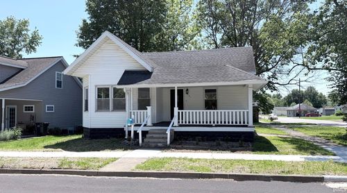 401 S 6th St, Petersburg, IN, 47567-1615 | Card Image