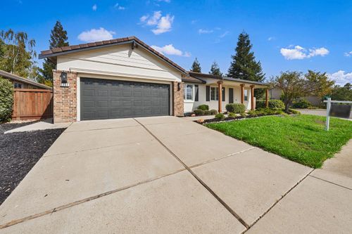 1151 Paddington Circle, Galt, CA, 95632 | Card Image