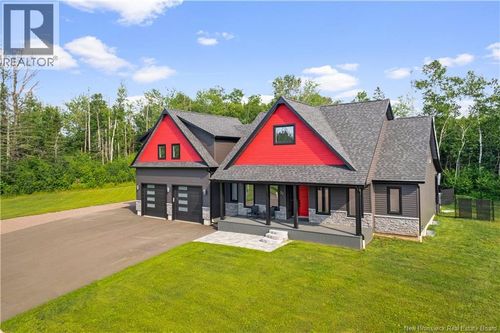 37 Laforge St, Shediac, NB, E4P0J9 | Card Image
