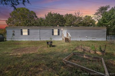 23005 Bristlecone Road, House other with 3 bedrooms, 2 bathrooms and null parking in Morris OK | Image 1