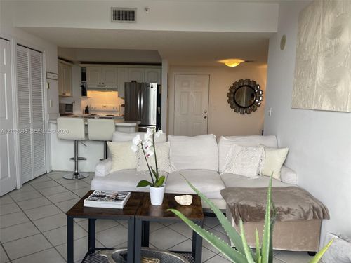 709-3500 Coral Way, Miami, FL, 33145-3065 | Card Image