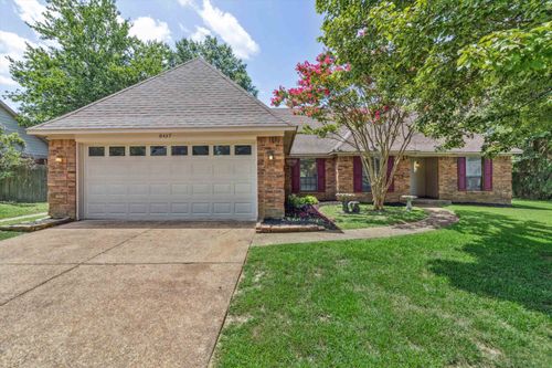 8437 Oak Bough Cv, Cordova, TN, 38018-6453 | Card Image