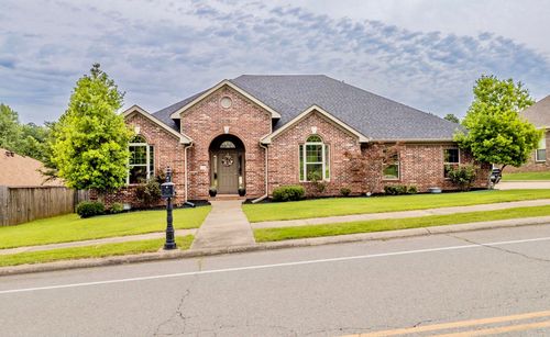 1304 Nature Way, Benton, AR, 72019-5001 | Card Image
