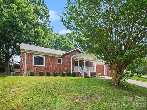 1009 Autumn Ln, Concord, NC, 28025-5756 | Card Image