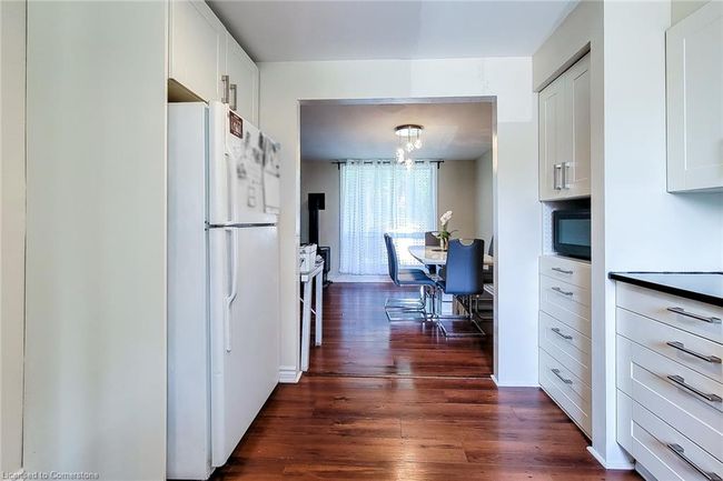 B59 - 25 Britten Close, Townhouse with 4 bedrooms, 2 bathrooms and 1 parking in Hamilton ON | Image 10