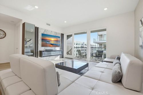 1604 Rivington, Irvine, CA, 92612-4503 | Card Image